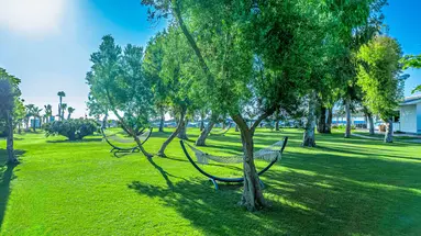 QUEENS PARK LE JARDIN RESORT