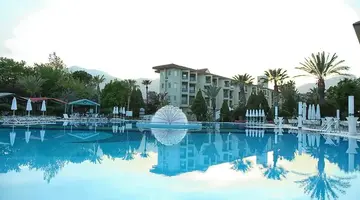 Queens Park Le Jardin Resort