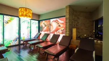 QUEENS PARK LE JARDIN RESORT