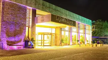 Queens Park Le Jardin Resort