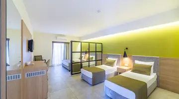 QUEENS PARK RESORT GOYNUK
