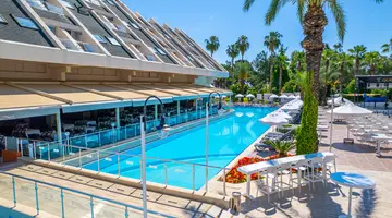 QUEENS PARK RESORT GOYNUK