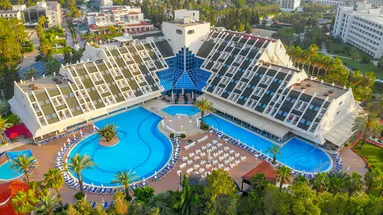 QUEENS PARK RESORT GOYNUK
