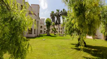QUEENS PARK RESORT GOYNUK