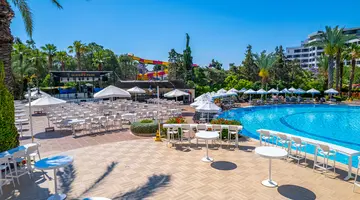 QUEENS PARK RESORT GOYNUK