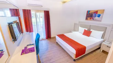 QUEENS PARK RESORT GOYNUK