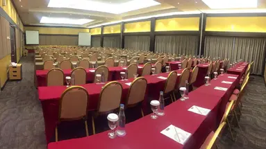 QUEST HOTEL KUTA