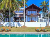 R Degrees Luxury Boutique Hotel
