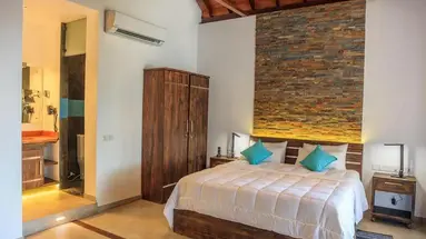 R Degrees Luxury Boutique Hotel