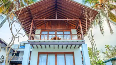 R Degrees Luxury Boutique Hotel