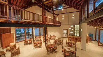 R Degrees Luxury Boutique Hotel