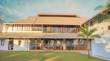 R Degrees Luxury Boutique Hotel