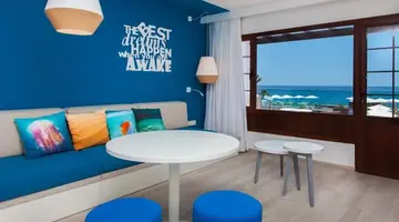 R2 Bahia Kontiki Beach Apartments