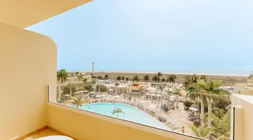 R2 Buganvilla Hotel & SPA