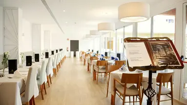 R2 Buganvilla Hotel & SPA
