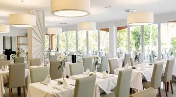 R2 Buganvilla Hotel & SPA
