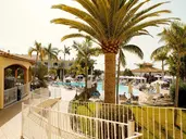R2 Buganvilla Hotel & SPA