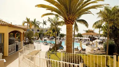 R2 Buganvilla Hotel & SPA
