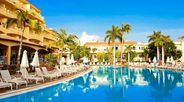 R2 Buganvilla Hotel & Spa