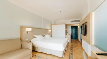 R2 Buganvilla Hotel & SPA