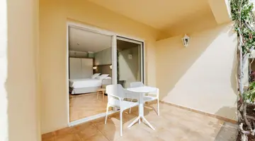 R2 Buganvilla Hotel & SPA