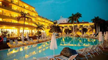 R2 Buganvilla Hotel & SPA