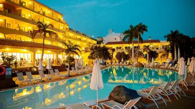 R2 Buganvilla Hotel & SPA