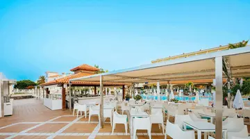 R2 Buganvilla Hotel & SPA