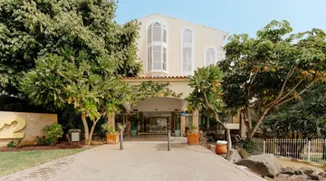 R2 Buganvilla Hotel & SPA