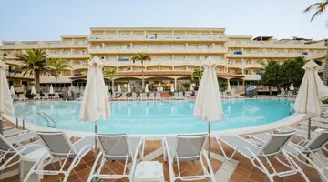 R2 Buganvilla Hotel & SPA