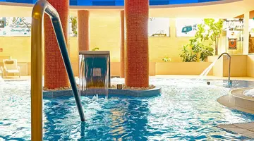 R2 Buganvilla Hotel & SPA