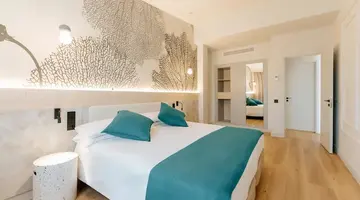 R2 Higos Beach Apartments