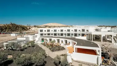 R2 Higos Beach Apartments