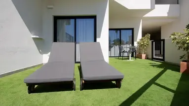 R2 Higos Beach Apartments