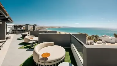 R2 Higos Beach Apartments