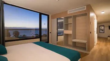 R2 Higos Beach Apartments