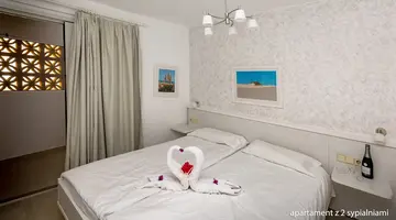 R2 Maryvent Beach Apartment