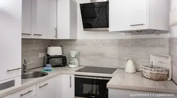 R2 Maryvent Beach Apartment
