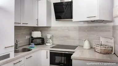 R2 Maryvent Beach Apartment