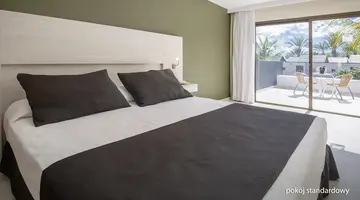 R2 Romantic Fantasia Dreams & Suites
