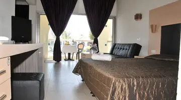 Radisson Beach Resort Larnaca