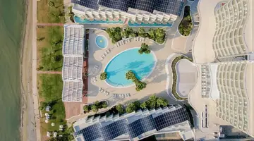 Radisson Beach Resort Larnaca