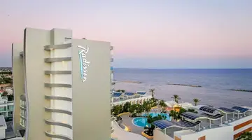 Radisson Beach Resort Larnaca
