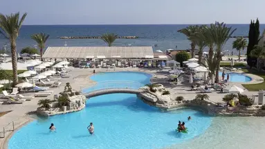 Radisson Beach Resort Larnaca