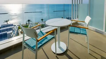 Radisson Beach Resort Larnaca