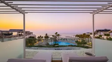 Radisson Beach Resort Larnaca