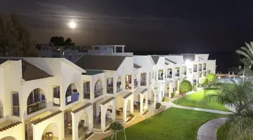 Radisson Beach Resort Larnaca