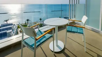 Radisson Beach Resort