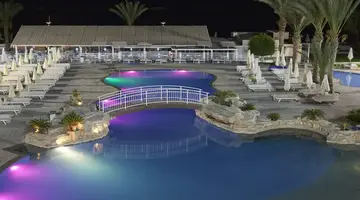 Radisson Beach Resort
