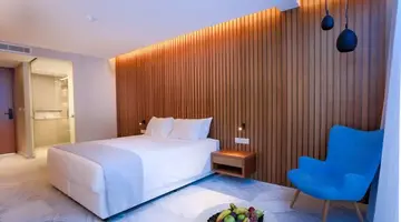 Radisson Beach Resort